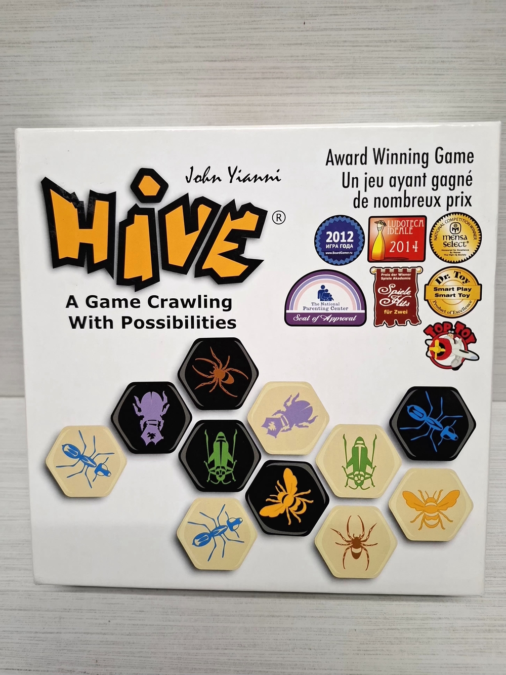 HIVE Tile Board Game John Yianni  Smart Zone Gen 42 Award Winner! COMPLETE